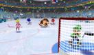 Auf echtem Eis ist Eishockey ein knallharter Sport. Virtuell gibt es zwar auch Bodychecks, doch bei den Comicfiguren sieht das deutlich schmerzfreier aus. Hart gekämpft wird allerdings trotzdem, vor allem wenn die Disziplin mit vier Spielern betrieben wird. Foto: Sega
