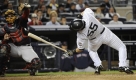 New York Yankees' Hideki Matsui avoids an inside pitch as Boston Red Sox catcher Jason Varitek, left, catches the ball during the fourth inning of a baseball game Friday, Sept. 25, 2009 at Yankee Stadium in New York. (AP Photo/Bill Kostroun) Foto: ap