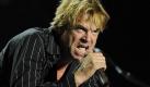 Anfang April feierten Die Toten Hosen mit Sänger Campino ihr 30. Bühnenjubiläum im Magazinkeller des Schlachthofes in Bremen. Heute erscheint das neue Album Ballast der Republik. Foto: dpa