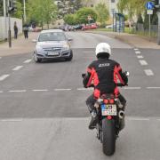 Erst checken, dann Gas geben (Foto)