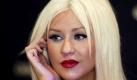 Der Freund von Popstar Christina Aguilera, Matt Rutler, kommt um eine Anklage wegen Trunkenheit am Steuer herum. Die beiden hatten im März eine Nacht in einer Ausnüchterungszelle verbracht, nachdem sie bei einer nächtlichen Spritztour der Polizei in West Hollywood aufgefallen waren. Rutler saß damals am Steuer und wurde wegen Verdacht auf Trunkenheit festgenommen. Das drohende Verfahren sei nun aber eingestellt worden, berichtete der Internetdienst Tmz.com. Foto: dpa