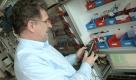 Professor Werner Tillmetz vom ZSW Ulm forscht an neuen Batterietechniken, bremst aber die Hoffnung auf Wunderautos: Die Lithium-Ionen-Technologie wurde ursprünglich für Notebooks und Handys entwickelt. Foto: pi