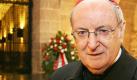 ARCHIV - Der Kölner Erzbischof, Kardinal Joachim Meisner in Köln im Dom. (Archivfoto vom 17.04.2008). Es war im Jahr 1988, als ihn der Papst gegen den massiven Widerstand des Domkapitels zum Erzbischof ernannte. Von Anfang an hat es geheißen, ein so konservativer Gottesmann passe nicht in die rheinische Metropole. Mittlerweile gehören der Dom und sein Kardinal schon so lange zusammen, dass man sich einen ohne den anderen kaum noch vorstellen kann. Foto: Oliver Berg dpa/lnw (zu dpa-Reportage: 'Menschen im Dom. Kardinal Meisner' vom 05.06.2008) +++(c) dpa - Bildfunk+++ Foto: dpa