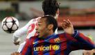 Thierry Henry (vorne) im Zweikampf mit Stuttgarts Stefano Celozzi. Foto: ddp