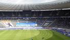 Die beste Mannschaft der Rückrunde, der VfB Stuttgart, punktet weiter: Im halbleeren Olympiastadion schlugen die Schwaben Schlusslicht Hertha BSC mit 1:0. Für Hertha ist der Abstieg damit kaum noch zu vermeiden. Foto: dpa