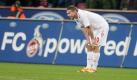 Ohne Lukas Podolski drohen die Kölner in der Tabelle weiter abzurutschen. Foto: Rolf Vennenbernd Foto: dpa