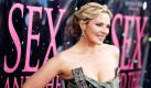 Sex and the City-Star Kim Cattrall macht so einiges mit, aber bei betrunkenen Fans hört der Spaß auf. Ich versuche, nie unhöflich zu Fans zu sein, aber es gibt Grenzen, sagte die Schauspielerin dem Onlineportal Femalefirst. Neulich sei sie beim Lunch mit einem Freund von einem Mann angesprochen worden, der sie betrunken und reichlich rüde nach einem Foto gefragt habe, so Cattrall. Foto: dpa