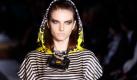 A model wears a creation by French designer Jean Charles De Castelbajac for his Fall-Winter, ready-to-wear 2013 fashion collection, during Paris Fashion week, Tuesday, March 6, 2012. (ddp images/AP Photo/ Francois Mori)
 Foto: dapd