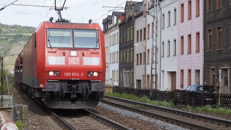 Sie sucht ihn wächtersbach