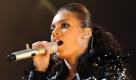 US-Singer Alicia Keys performs on stage at the Hallenstadion  in Zurich, Switzerland, on Monday, May 17, 2010. 2010. (AP Photo/Keystone/Steffen Schmidt) Foto: ap
