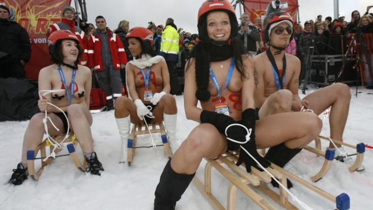 Am 9. März 2019 wird in Oberwiesenthal oben ohne gerodelt!