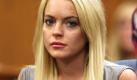 Lindsay Lohan verlässt Betty-Ford-Klinik
Vorspann: 	
Text: 	

Los Angeles/New York (dpa) - Nach Monaten der Drogentherapie ist Lindsay Lohan aus der Betty-Ford-Klinik ausgezogen. Ein Fotograf des Internetdienstes «TMZ» erwischte einen Umzugslaster, der am Montag die Habseligkeiten der 24 Jahre alten Schauspielerin abholte.

Lohan sollte noch am selben Tag die Rehabilitation verlassen. Weil sie aber auf Anweisung eines Gerichts in der «Rehab» ist, muss sie auch offiziell entlassen werden. Lohan ist immer noch auf Bewährung. Vor fast vier Jahren war sie gleich zweimal mit Kokain in der Tasche und Alkohol am Steuer erwischt worden. Die Strafe: einige Stunden Gefängnis, drei Jahre auf Bewährung und Entziehungskuren. Wegen ständiger Vor- und Rückfälle hat sich die Zeit immer wieder verlängert.
Ressort: 	VIP
Schlagworte: 	Film/Leute/USA/ Foto: dpa