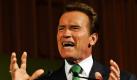 Der ehemalige Gouverneur von Kalifornien, Arnold Schwarzenegger, spircht auf dem Energieforum 2011 in Wien. In seiner Rede berichtete der Ex-Politiker von den Fortschritten des US-Bundesstaates bei der Nutzung alternativer Energieformen. Durch die grüne Industrie sind in Kalifornien eine Reihe neuer Arbeitsplätze entstanden.  Foto: dapd