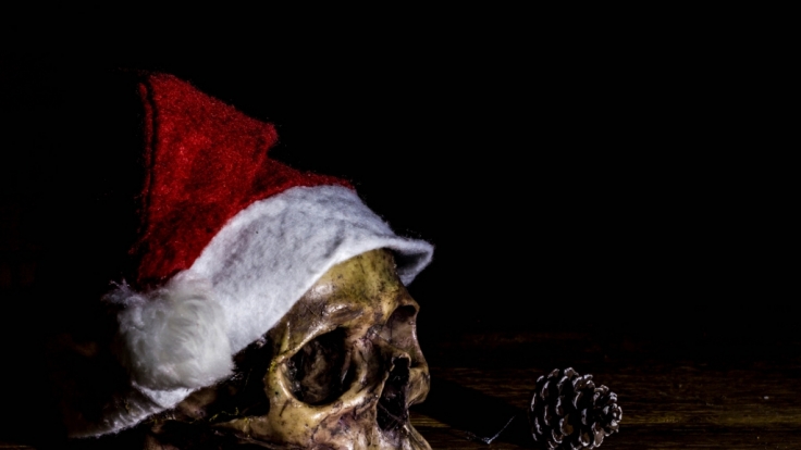 Das Fest der Liebe ist immer wieder Gegenstand der Pop-Kultur - vor allem in Genres des Horrorfilms.
