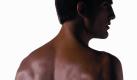 Haare auf dem Rücken führen bei Frauen unangefochten die Hitliste des männlichen No-Go an. Foto: philips.de