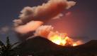 28 000 Menschen mussten ihre Häuser verlassen auf der Flucht vor der Lava des Vulkans Mount Lokon auf der indonesischen Insel Sulawesi. In der Nacht spuckte der Vulkan Feuer, Asche und Geröll. Die Eruption sei so heftig gewesen, dass alles in einem Umkreis von 500 Metern verbrannt wurde, so die offiziellen Behörden. Verletzt wurde niemand. Foto: dapd