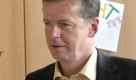 Auch der Thüringer FDP-Landesvorsitzende und Spitzenkandidat, Uwe Barth, hat in Jena seinen Stimmzettel ausgefüllt. Foto: ddp