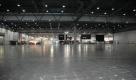 Hintern Horizont beginnt das Nichts: Die Halle 5 ist halbleer.
 Foto: press-inform