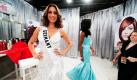In der Nacht zum Dienstag soll in Las Vegas die schönste Frau des Universums gekürt werden. Im Hotel-Casino Mandalay Bay treten 83 junge Damen an, von denen sich eine am Ende der zweistündigen Show mit dem Titel Miss Universe schmücken kann. Ab 18.00 Uhr Ortszeit (03.00 Uhr MESZ) wird es auch für frühere Miss Bayern spannend. Die 26-jährige Kristiana Rohder aus Nördlingen ist als deutsche Kandidatin mit von der Partie. Im internationalen Wettbewerberfeld räumen ihr aber zumindest die Fans im Internet nur Außenseiterchancen ein. Foto: dpa