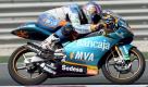 Spanish rider Hector Faubel leads during the 125cc event at the Qatar Grand Prix in Doha 10 March 2007. Faubel, riding an Aprilia, won ahead of teammate Gabor Talmacsi of Hungary and Czech Lukas Pesek EPA/STRINGER +++(c) dpa - Bildfunk+++ Foto: dpa