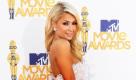 Party-Girl Paris Hilton geht mit ihren Ex-Freunden nicht besonders nett um. Während einer Party in St. Tropez, wo sie sich derzeit mit ihrem neuen Lover, dem Millionär Jho Low aus Malaysia, aufhält, traf sie auf den Baseball-Spieler Doug Reinhardt. Sie bat den DJ durchzusagen: Paris möchte, dass Doug Reinhardt verschwindet. Eine halbe Stunde später verschwand er mit hängendem Kopf, sagte ein Insider der New York Post. Foto: dpa