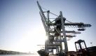 Der Bundesverband der Deutschen Industrie (BDI) hat seine Export-Prognose kräftig erhöht. Die deutschen Exporte werden in diesem Jahr um rund elf Prozent wachsen, sagte BDI-Präsident Hans-Peter Keitel der Welt am Sonntag. Bislang war der Verband von einem Zuwachs von 7,5 Prozent ausgegangen. Der Weltmarktanteil der deutschen Industrie wächst auch in diesem Jahr, sagte Keitel. Foto: dapd