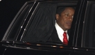 Jermaine Jackson verlässt die Beerdigung. Foto: ap