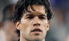 Michael Ballack ist in Görlitz geboren und hat in Chemnitz mit dem Fußballspielen begonnen. Ex-Nationalspieler und TV-Kommentator Günter Netzer hat dem Kapitän der DFB-Elf wegen seiner DDR-Herkunft mal die Führungsqualität abgesprochen. Der Vorwurf dürfte sich erledigt haben. Foto: dpa