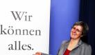 Die baden-württembergische Staatsministerin Silke Krebs präsentiert in Stuttgart die überarbeitete Imagekampagne des Landes. Die Kampagne mit dem Slogan «Wir können alles. Außer Hochdeutsch» wird von einer Kölner Agentur betreut und soll vor allem junge Fachkräfte anlocken. Foto: dpa