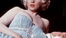 In Marilyn Monroes Leben gab es ein Auf und Ab der Gefühle. Der Tod ihres Jugendidols Clark Gable, die Scheidung von Arthur Miller und der Druck Hollywoods rissen sie in tiefe Depressionen. Auf Anraten ihres Arztes ließ sich sich 1961 kurzzeitig in eine New Yorker Klinik einweisen. Diese verließ sie aber wenig später wieder. Ihr psychischer wie physischer Zustand verschlechterte sich weiter. Anderthalb Jahre später starb Marilyn Monroe mit nur 36 Jahren an einer Überdosis Schlaftabletten. 
 Foto: dpa