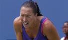 ** RETRANSMISSION FOR ALTERNATE CROP ** Jelena Jankovic of Serbia reacts to a call as she loses to Kaia Kanepi of Estonia at the U.S. Open tennis tournament in New York, Saturday, Sept. 4, 2010. Kanepi beat Jankovic 6-2, 7-6. (AP Photo/Paul J. Bereswill) Foto: ap