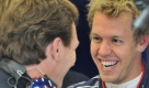 Sebastian Vettel lacht wieder und liegt nur noch 19 Punkte hinter Jenson Button. Foto: dpa