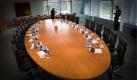 Passen alle ran? Die Regierung plant einen Runden Tisch zum Missbrauch. Foto: ddp