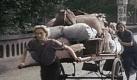 Auf der Flucht: Die Dokumentation Der Krieg zeigt Bilder des Zweiten Weltkriegs, komplett in Farbe. Foto: NDR/ CC&C