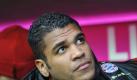 Knieprobleme: Breno musste erneut operiert werden. Foto: Andreas Gebert Foto: dpa