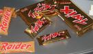 Sie erinnern sich? Aus Raider wird Twix, ... sonst ändert sich nix, hieß es damals in der groß angelegten Werbeaktion. Und die war nur konsequent: Denn in 70 Prozent der Länder, die den Schokoriegel vertrieben, hieß er bereits Twix. Foto: news.de