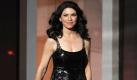 Das ist mal ein echter Fehlgriff, Frau Marqulies. Die Schauspielerin aus The Good Wife leistet sich mit dem Schwarz-Silber-Glitter-Fummel von L'WrenScott den Fauxpasdes Abends in Sachen Fashion. Der Schnitt betont die Figur von Julianna Marqulies eher unvorteilhaft. Foto: ap
