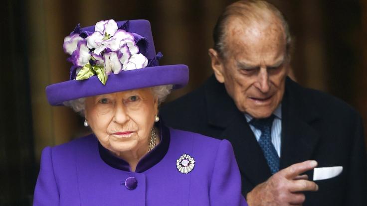 Queen Elizabeth II. und ihr Gatte Prinz Philip sind auch mit Ü90 ein Paradebeispiel für rüstiges Auftreten.