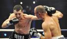 Um den WM-Titel zu erringen, agierte Abraham viel zu passiv. Froch diktierte mit seiner Linken das Geschehen nach Belieben. Foto: dapd