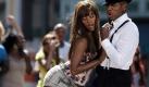 Musician Ne-Yo, right, dances with an unidentified woman while filming a music video for his upcoming single 'One in a Million' on the Universal Studios lot in Los Angeles, Wednesday, July 21, 2010. (AP Photo/Matt Sayles)


 Foto: ap