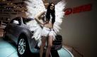 Die chinesische Automarke Great Wall Motors stellt auf der internationalen Autoausstellung in Shanghai die neue Version des Haval IF vor. Mit dem Flitzer bleiben die Chinesen ihrer Tradition treu, sich beim Design an europäischen Autobauern zu orientieren: Das viertürige Coupé hat Ähnlichkeiten mit dem BMW X6.  Foto: dapd