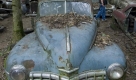 In der Nähe des schweizerischen Bern gibt es den Autofriedhof Franz Messerl mit Hunderten von Oldtimern. Heute werden die Rostlauben versteigert, da die Behörden eine Räumung des Geländes veranlasst haben. Vielleicht kommt auch dieser Rolls Royce Silver Cloud unter den Hammer. Foto: ap