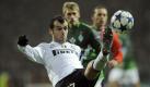 Die Italiener, hier mit Goran Pandev, hatten keine Ambitionen auf den Gruppensieg und gingen sang- und klanglos unter. Foto: dapd