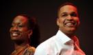 Jimmie Wilson als Barack Obama und Della Miles als Michelle Obama stehen für das Musical Hope auf der Buehne. Mit Hope - Obama Musical Story, das in Frankfurt am Main Uraufführung feiert, ist der Aufstieg des US-Praesidenten Obama auf der Musical-Bühne zu sehen. Foto: ddp