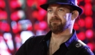 Kristian Bush, of the band Sugarland, performs while taping a segment for the Grammy Nominations Concert Live in Los Angeles on Tuesday, Dec. 1, 2009. The Grammy Nominations Live Concert will take place Wednesday, Dec. 2 in Los Angeles. (AP Photo/Matt Sayles) Foto: ap