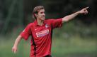 Auch auf dem zweiten Champions-League-Platz findet sich ein Überraschungsteam wieder: der SC Freiburg. Im Breisgau habe man begriffen, dass Profifußballer heutzutage nicht nur kicken können, sondern auch Promi und Sexsymbol sein müssen. 
 Foto: imago