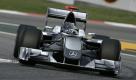 Die undatierte Computersimulation, zur Verfügung gestellt von der Daimler AG, zeigt einen silbernen Formel 1-Rennwagen. Nach 55 Jahren startet Mercedes in der kommenden Formel-1-Saison wieder mit einem eigenen Werksteam. Der deutsche Autobauer werde dafür die Mehrheit am Konstrukteurs-Champion Brawn GP erwerben, sagte Daimler-Chef Zetsche am Montag. Der Rennstall fährt künftig unter dem Namen Mercedes Grand Prix.
 Foto: dpa