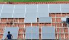 Schnell noch eine Solaranlage aufs Dach? Ob das lohnt, ist fraglich: Der erste Einschnitt bei der Förderung ist schon zum 9. März geplant. Foto: Rolf Haid Foto: dpa