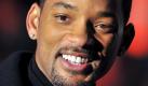 Actionstar Will Smith zeigte 2001 in der Filmbiografie Ali, dass er nicht nur Aliens zur Strecke bringen kann. Nach Kassenschlagern wie Men In Black und Independance Day konnte er ... Foto: dpa/Daniel Deme
