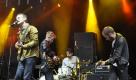 Hang Me Up To Dry (Häng mich zum Trocknen auf) heißt einer der größten Hits der Cold War Kids. Dieses Motto galt dann auch am Sonntag beim Melt, denn die Besucher sahen sich mit Dauerregen konfrontiert. Die Cold War Kids hatten trotzdem Spaß. Foto: news.de